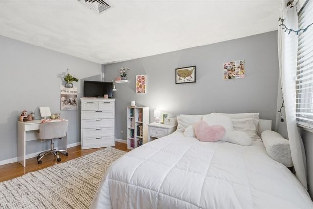 11 Sunrise Road, Foxboro, MA 02035