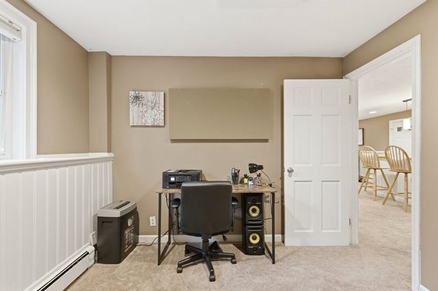 11 Sunrise Road, Foxboro, MA 02035