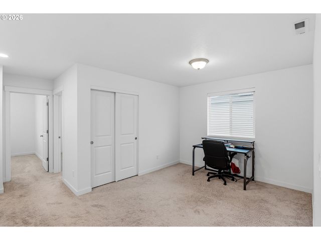 2095 S HEATHER St, Cornelius, OR 97113