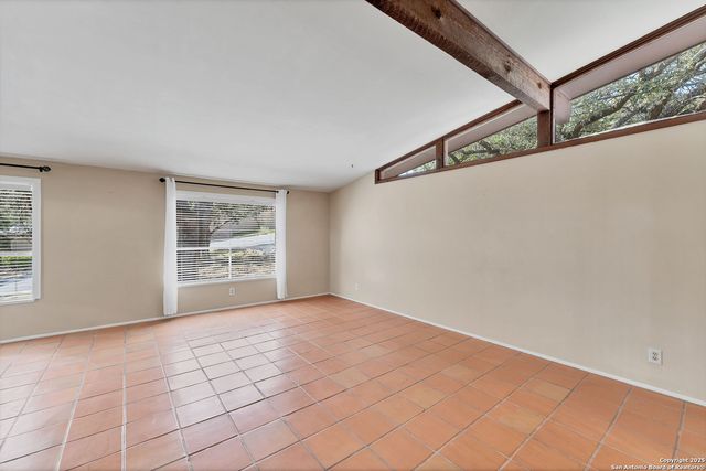 667 Fredericksburg, New Braunfels, TX 78130