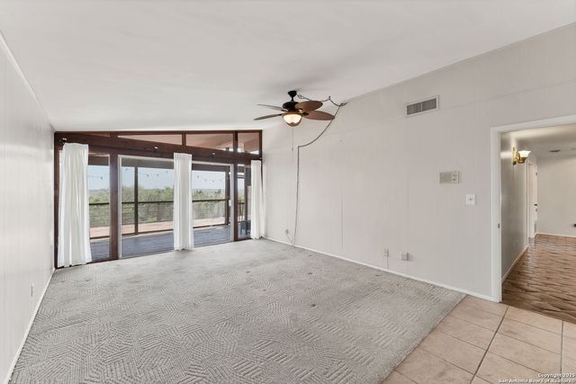 667 Fredericksburg, New Braunfels, TX 78130