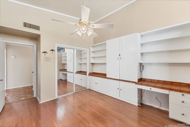 667 Fredericksburg, New Braunfels, TX 78130