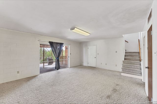667 Fredericksburg, New Braunfels, TX 78130
