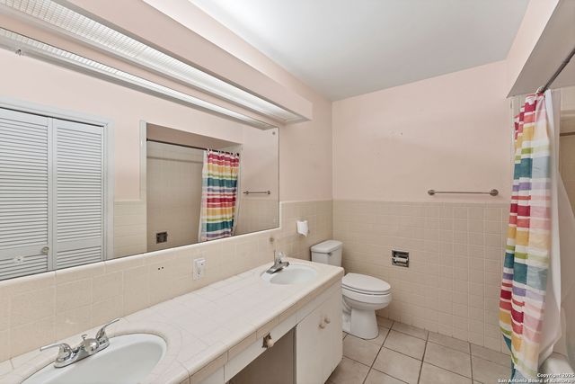 667 Fredericksburg, New Braunfels, TX 78130