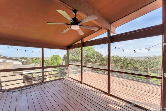 667 Fredericksburg, New Braunfels, TX 78130