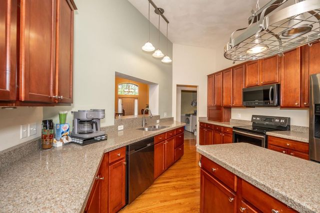 405 Bridle Creek Drive, Monroe, OH 45050