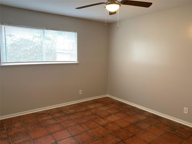 1808 W 35th ST 10, Austin, TX 78703