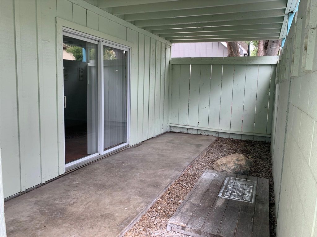 1808 W 35th ST 10, Austin, TX 78703