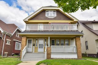 422 Harrison AVENUE #424, Milwaukee, WI 53207