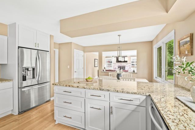 12955 Dunwoody DRIVE, Elm Grove, WI 53122