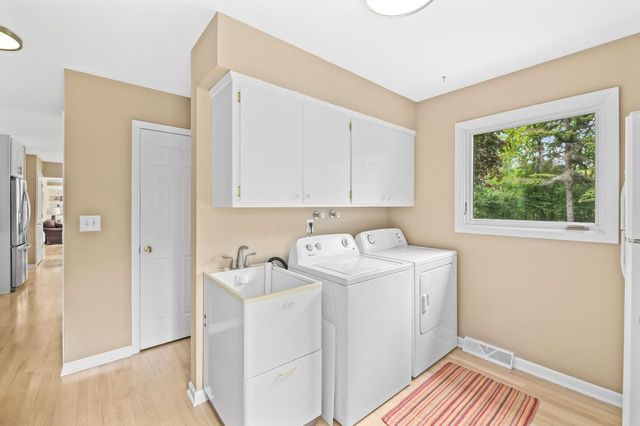 12955 Dunwoody DRIVE, Elm Grove, WI 53122