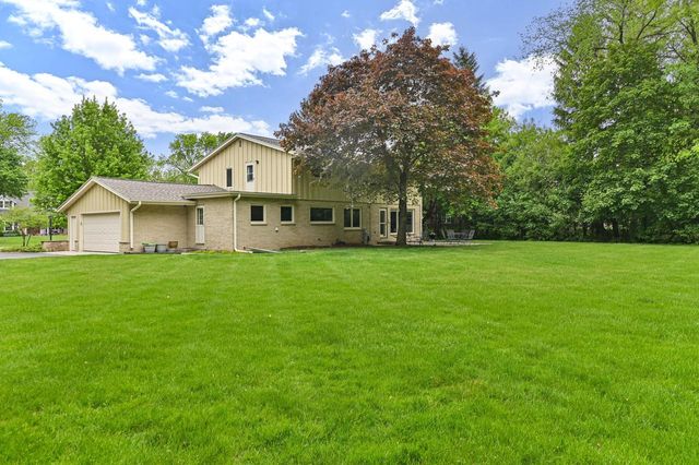 12955 Dunwoody DRIVE, Elm Grove, WI 53122