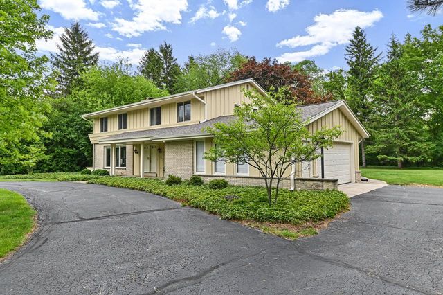 12955 Dunwoody DRIVE, Elm Grove, WI 53122