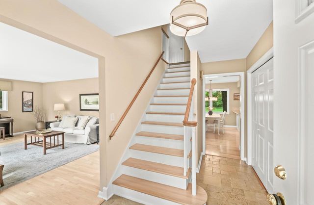 12955 Dunwoody DRIVE, Elm Grove, WI 53122