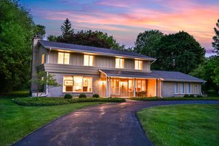 12955 Dunwoody DRIVE, Elm Grove, WI 53122