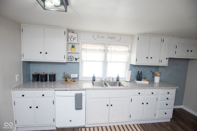 520 E 9th Street, Rushville, IN 46173