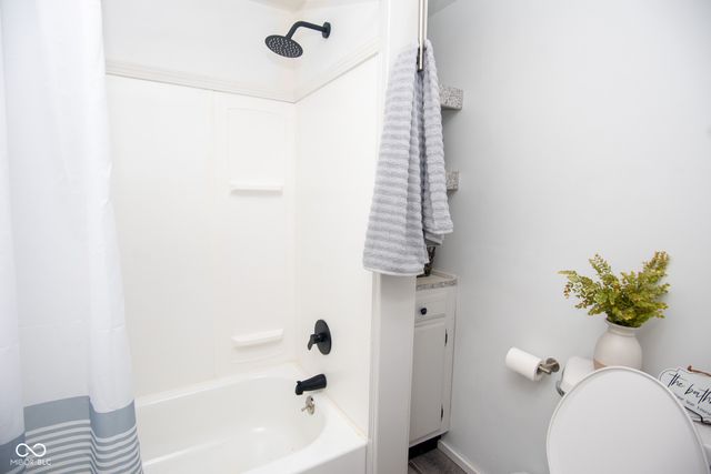 520 E 9th Street, Rushville, IN 46173