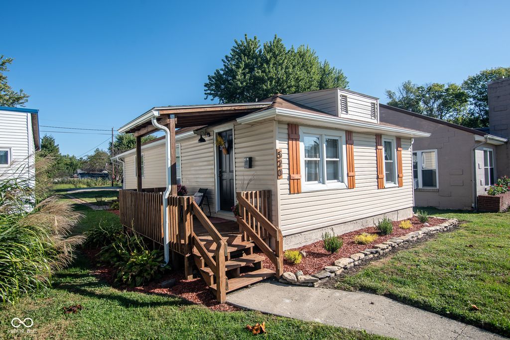 520 E 9th Street, Rushville, IN 46173
