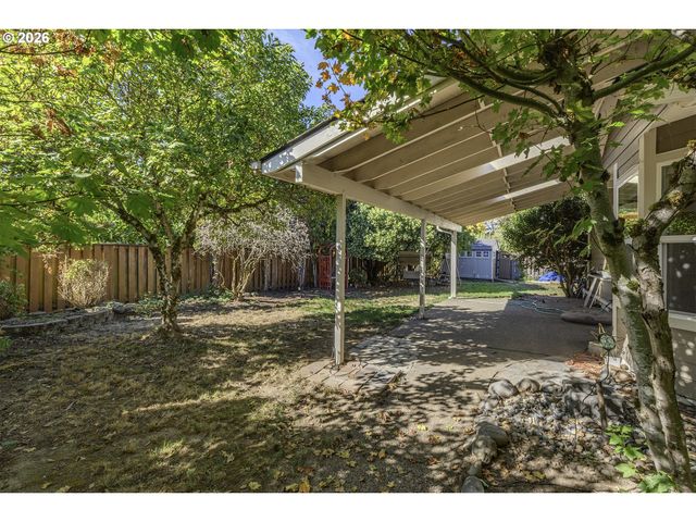 1747 Ne 54TH Ct, Hillsboro, OR 97124