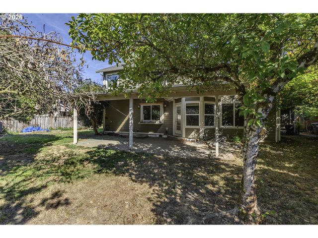1747 Ne 54TH Ct, Hillsboro, OR 97124
