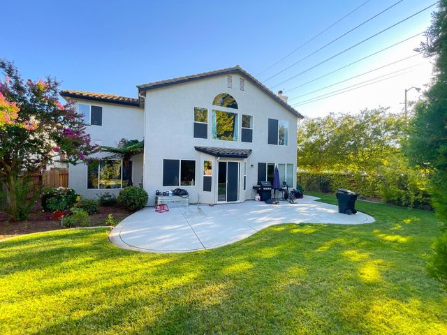 348 Ainsdale Ct, Roseville, CA 95747