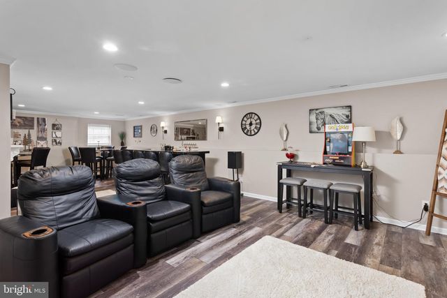 9 AUTUMN LN, Burlington, NJ 08016