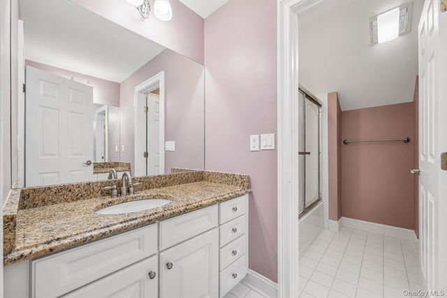 11 Hopeview Court, Newburgh, NY 12550