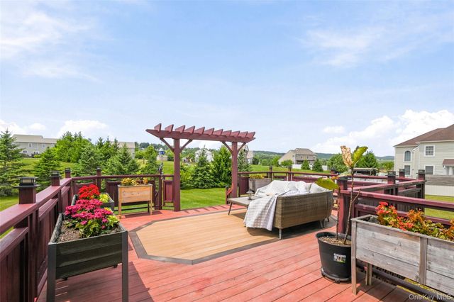 11 Hopeview Court, Newburgh, NY 12550