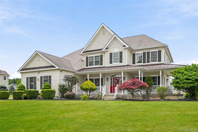 11 Hopeview Court, Newburgh, NY 12550