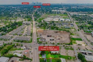 8901 N Main Street, Houston, TX 77022