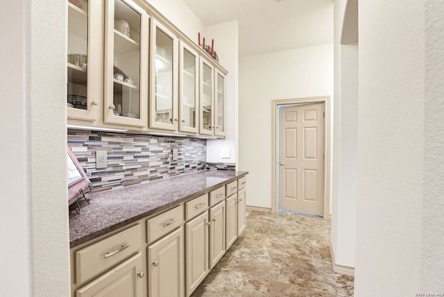 8902 Sonata Court, San Antonio, TX 78266