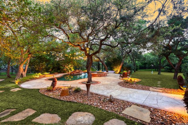 8902 Sonata Court, San Antonio, TX 78266