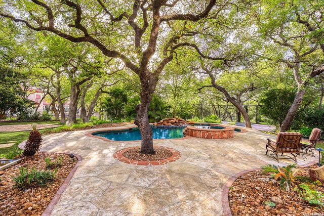 8902 Sonata Court, San Antonio, TX 78266