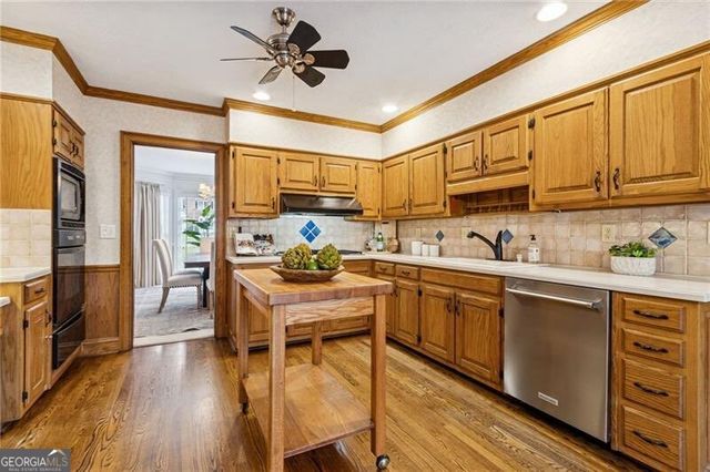 7660 Brigham Drive, Sandy Springs, GA 30350