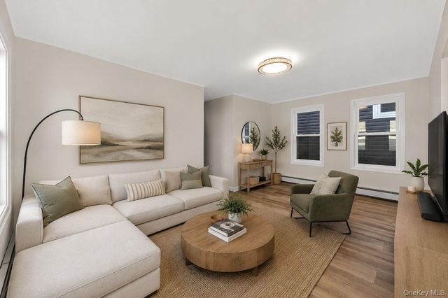 84 E Pine Street, Long Beach, NY 11561