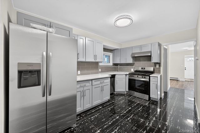 84 E Pine Street, Long Beach, NY 11561