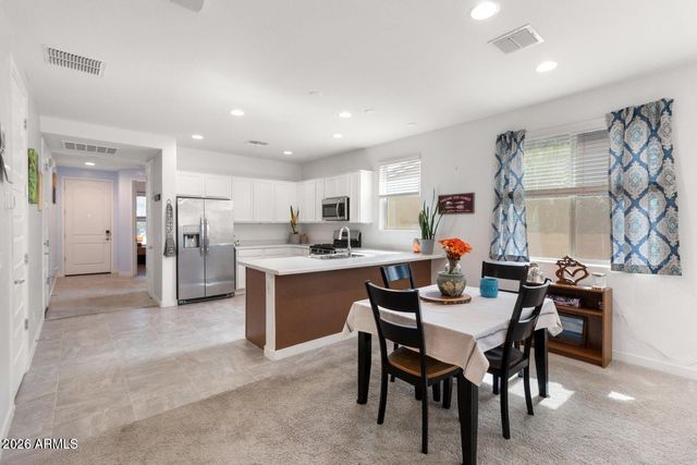 17237 W WEST WIND Drive, Surprise, AZ 85387