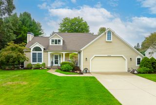 17902 Wildwood Springs Parkway, Spring Lake Twp, MI 49456