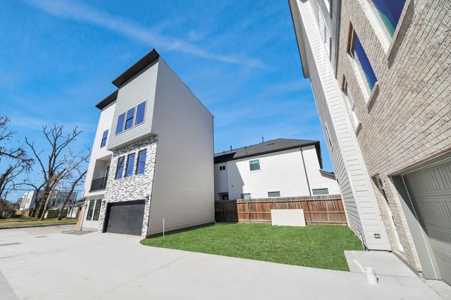 5510 Hardy Street, Houston, TX 77009