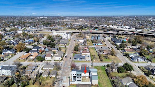 5510 Hardy Street, Houston, TX 77009