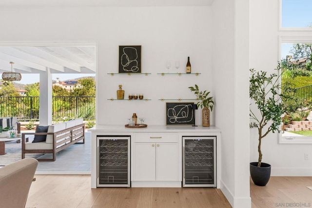 8164 Pale Moon, San Diego, CA 92127