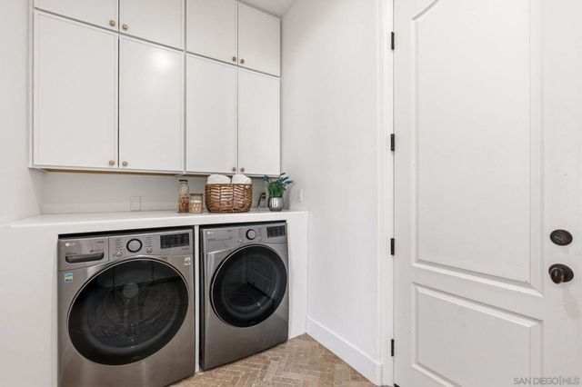 8164 Pale Moon, San Diego, CA 92127