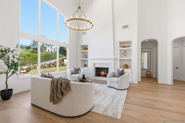 8164 Pale Moon, San Diego, CA 92127