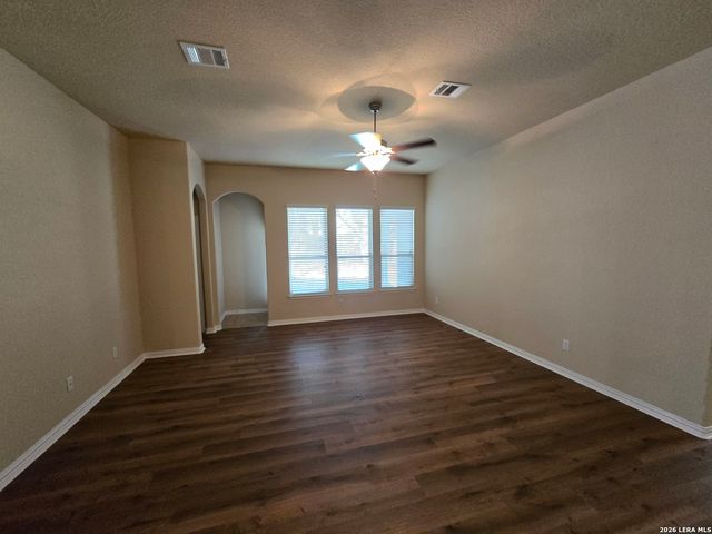 5031 Italica Rd, San Antonio, TX 78253