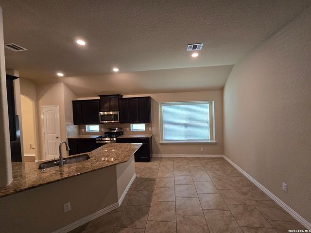 5031 Italica Rd, San Antonio, TX 78253