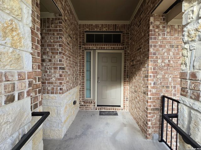 5031 Italica Rd, San Antonio, TX 78253