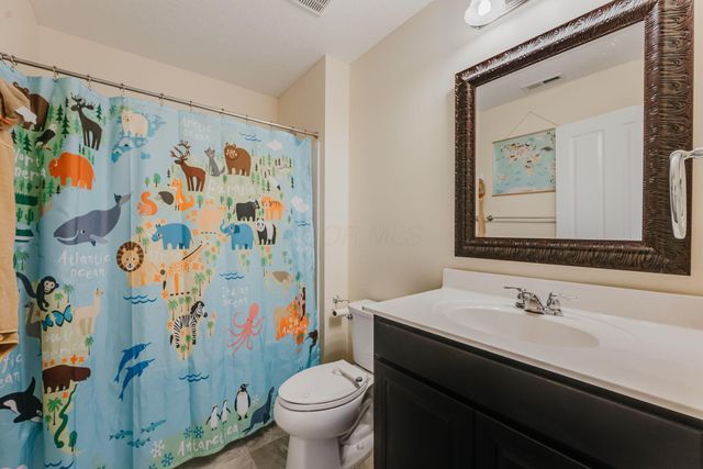 2143 Sawgrass Street, Grove City, OH 43123