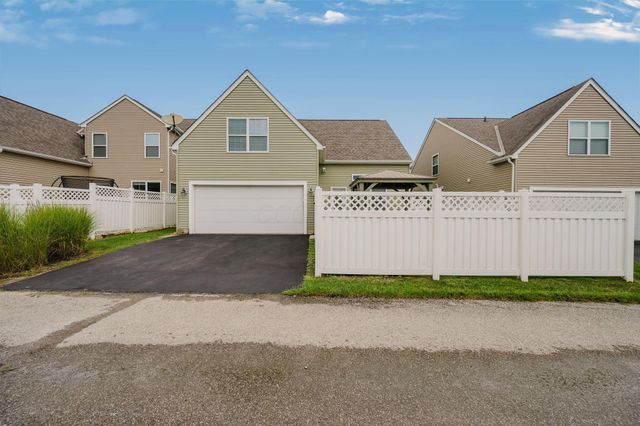2143 Sawgrass Street, Grove City, OH 43123