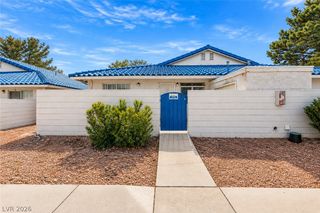 2132 Chertsey Drive B, Las Vegas, NV 89108