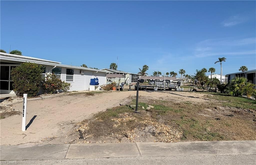 17811 Eglantine LN, FORT MYERS BEACH, FL 33931 — photo 3
